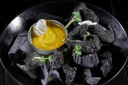 Угольные креветки