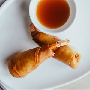 Спринг-роллы с креветками