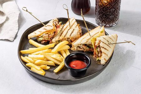 Клаб-сендвич