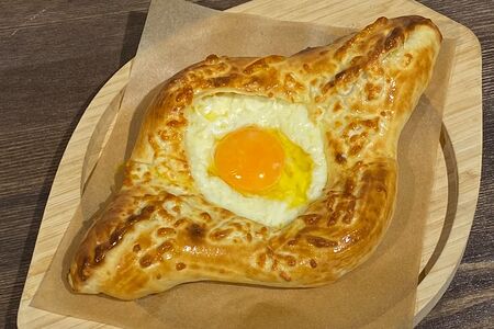 Хачапури по-аджарски