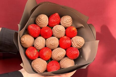 Букет из клубники в шоколаде Classic