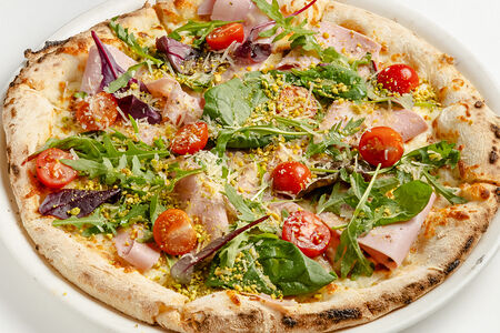 Пицца с мортаделлой