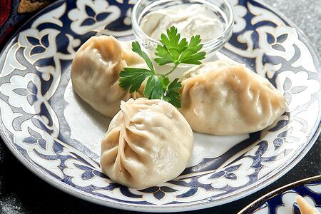 Манты с бараниной