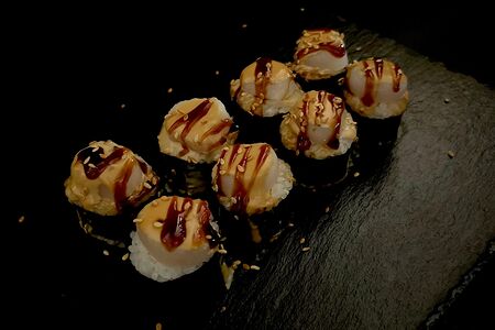 Ролл со сливочным гребешком