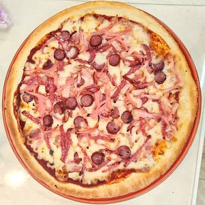 Пицца мясная сборная