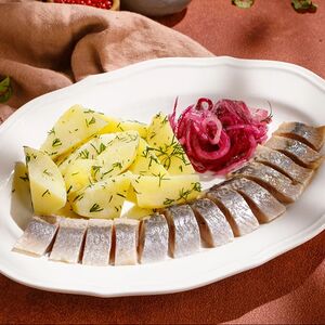 Сельдь с картофелем