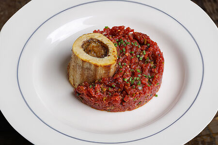 Испанский тартар и мозговая косточка