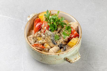 Жаркое с курицей