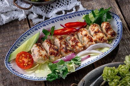 Люля-кебаб из курицы с сыром