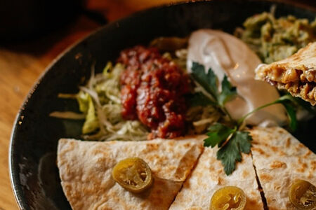 Кесадилья с курицей