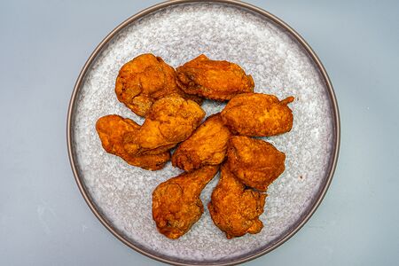 Куриные крылья в панировке