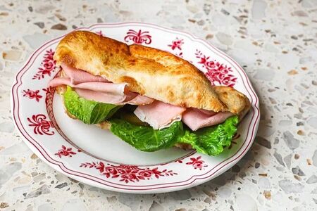 Лепешка с окороком 