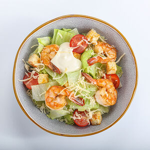 Салат Цезарь с креветкой