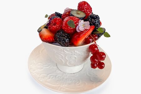 Ягодная чашка