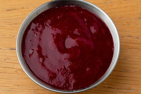 Брусничный соус