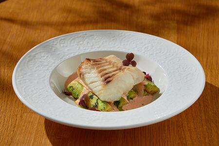 Треска с цукини в сливочном соусе