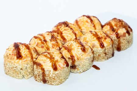 Запеченный острый лосось-угорь