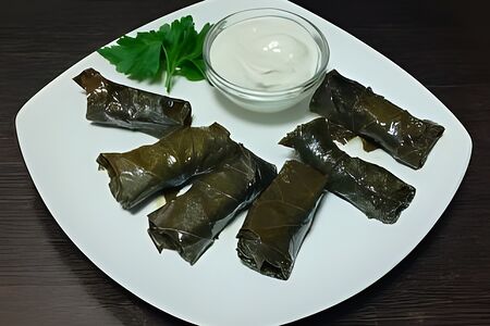 Долма со сметаной