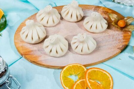 Хинкали со свининой и говядиной жареные