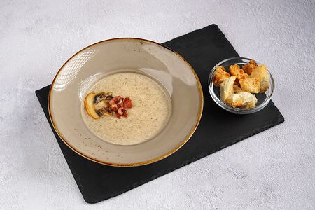 Крем-суп грибной