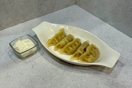 Гёдза отварная с курицей 