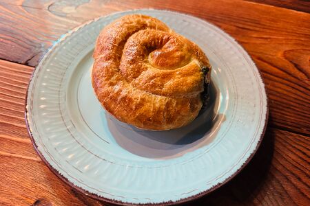 Улиточка со шпинатом и сыром