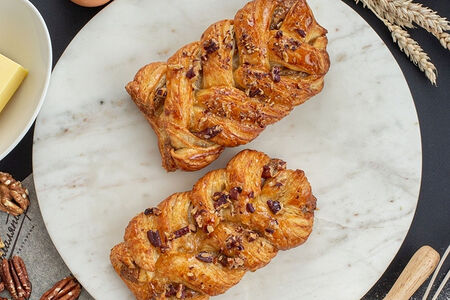 Ореховая косичка