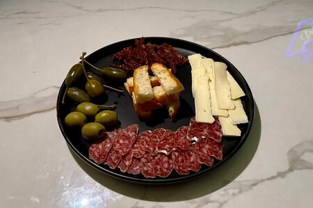 Доска к вину