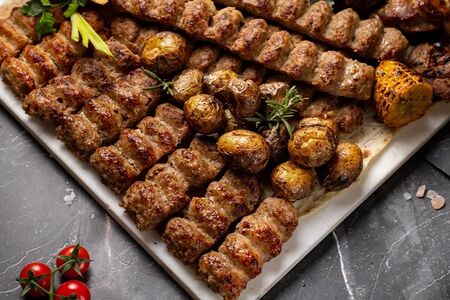 Ассорти из люля-кебабов на 4 персоны