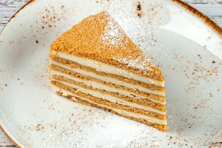 Торт Медовик