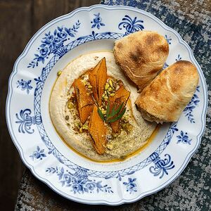 Хумус с хурмой