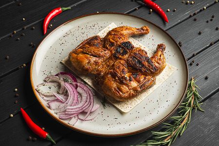 Цыпленок на мангале