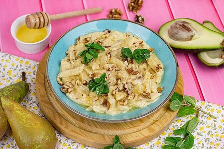 Ньокки четыре сыра с грушей и медом