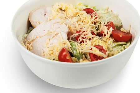 Салат Цезарь с курицей