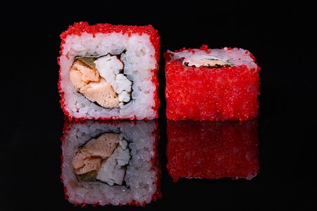 Ролл маруяки сяке