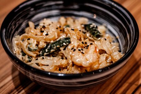 Вок с креветкой