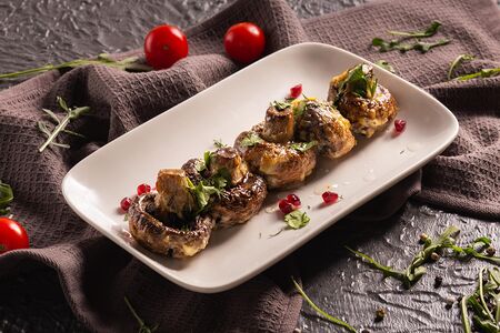 Шампиньоны на мангале 