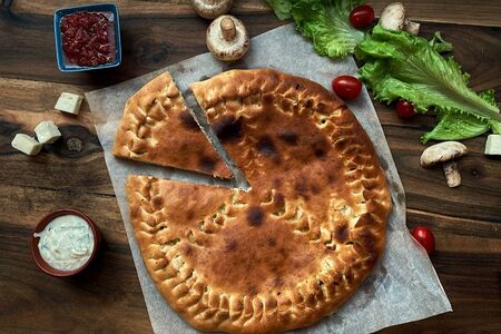 Пирог с говядиной и шампиньонами