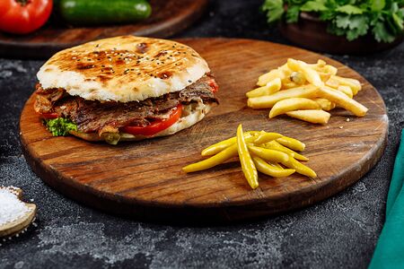 Донер в хлебе