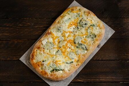 Четыре сыра большая