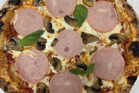 Пицца Ветчина и Грибы