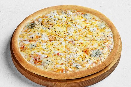 Четыре сыра средняя