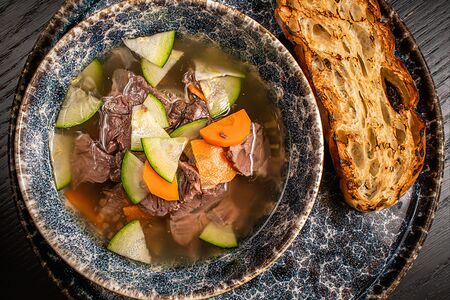 Консоме с говядиной