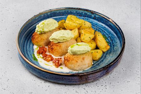 Котлетки из балтийского судака 