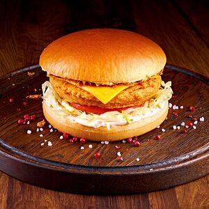 Бургер Чёрный плащ