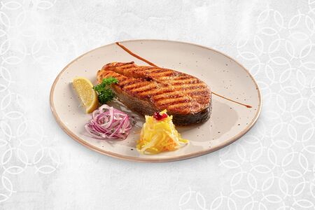 Стейк из семги гриль