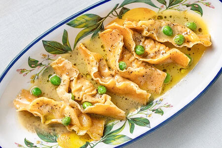 Анелотти с цыпленком и фуа-гра