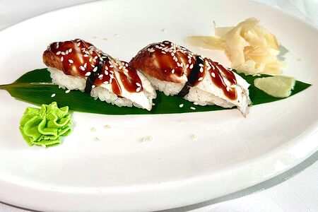 Суши с угрем 