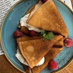 Блинчики со сметаной