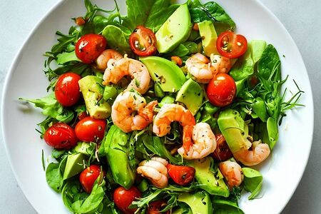 ПП салат с авокадо и креветками